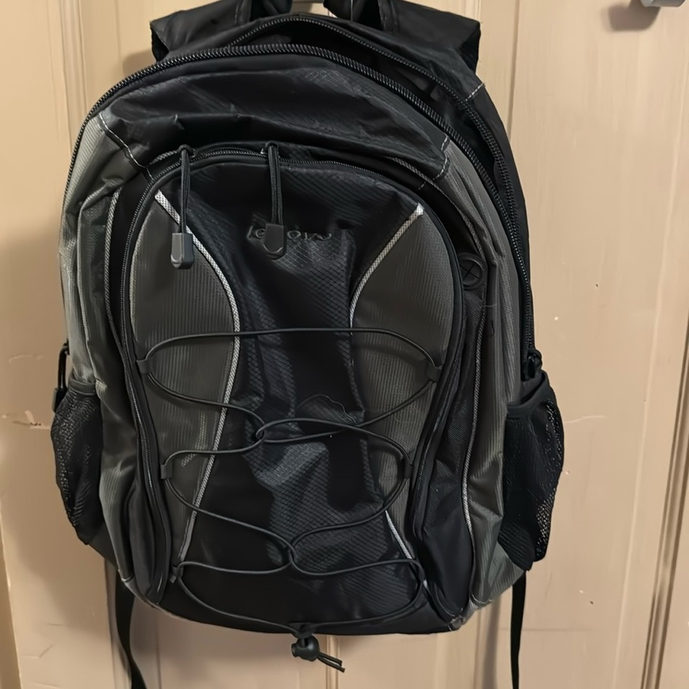 Lenovo laptop backpack
